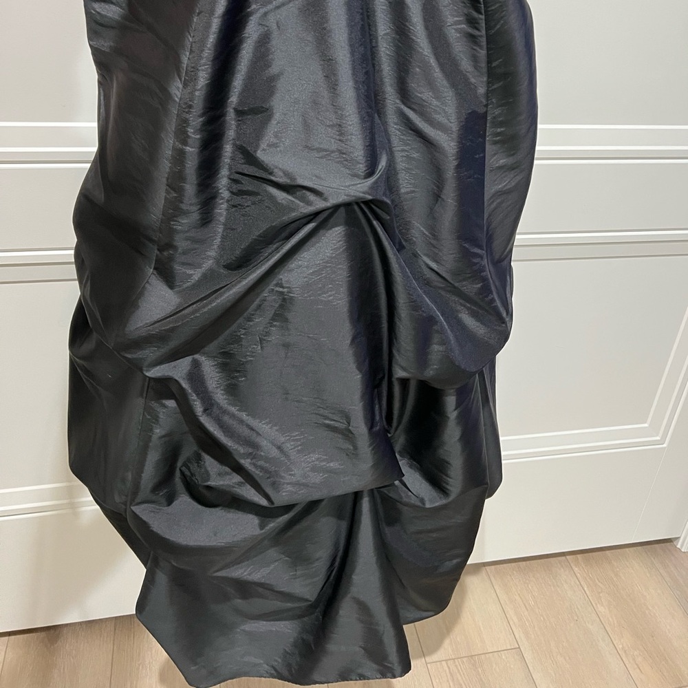 David’s bridal black skirt size 8